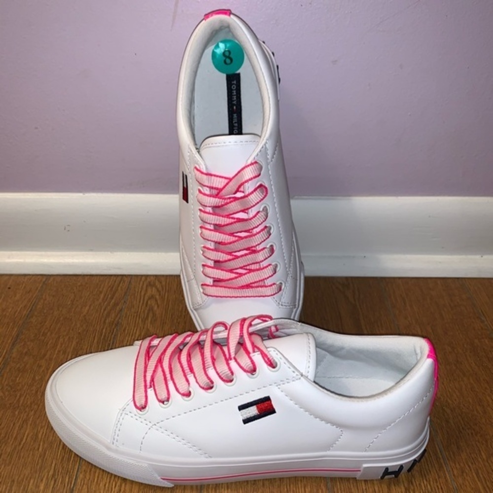 NWOT Tommy Hilfiger Flint 2 Hot Pink/White… - Picture 11 of 16